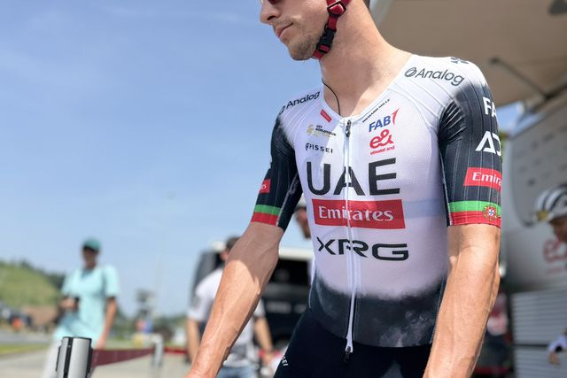 Volta à Suíça: João Almeida perde tempo na primeira etapa