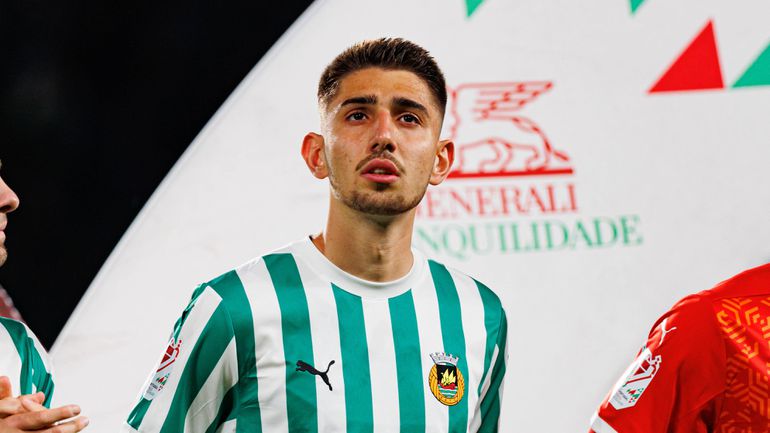 Foi associado aos três grandes e despede-se do Rio Ave