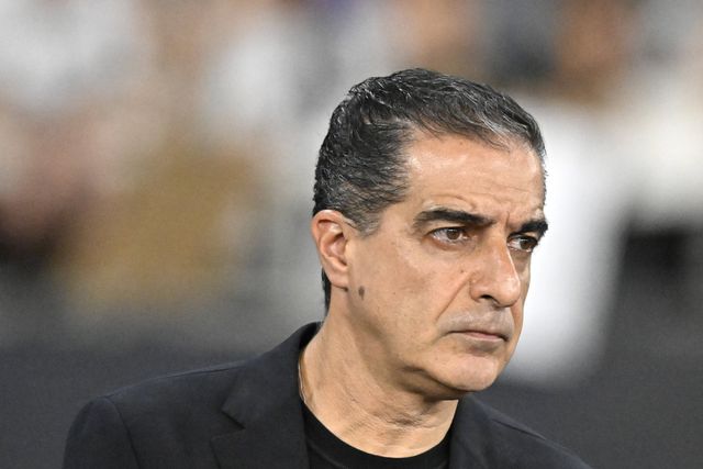 Renato Paiva emocionado: «Não é mais o Renato dos meninos do Benfica...»