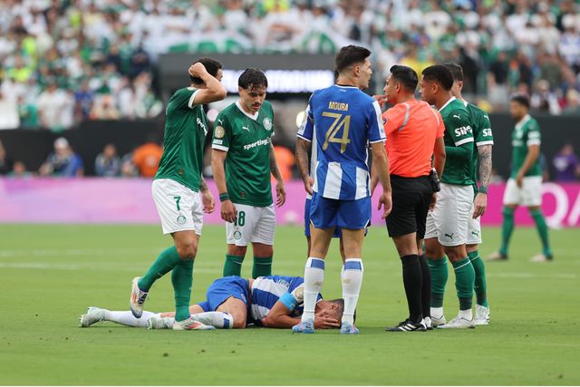 FC Porto empata sem golos com o Palmeiras na estreia no Mundial de Clubes