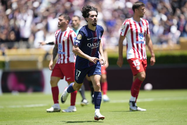Vitinha a celebrar o segundo golo do PSG