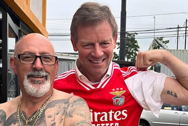 Martim Mayer em campanha na filial de Sport Newark e Benfica (Foto:  Benfica no Sangue | Martim Borges Coutinho Mayer)