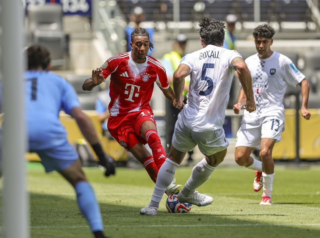 Vitória do Bayern contra o Auckland City é a maior de sempre num Mundial de Clubes (vídeos)
