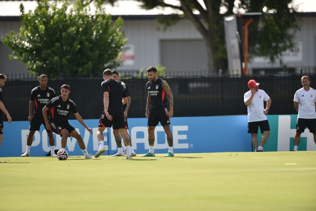 Gestão da fadiga de viagem e jet lag: preparação do Mundial de Clubes