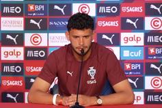 «Em relação ao futebol devo muito mais a Portugal do que ao Brasil»