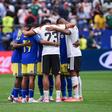 Jogadores de Curaçau e Alemanha juntos