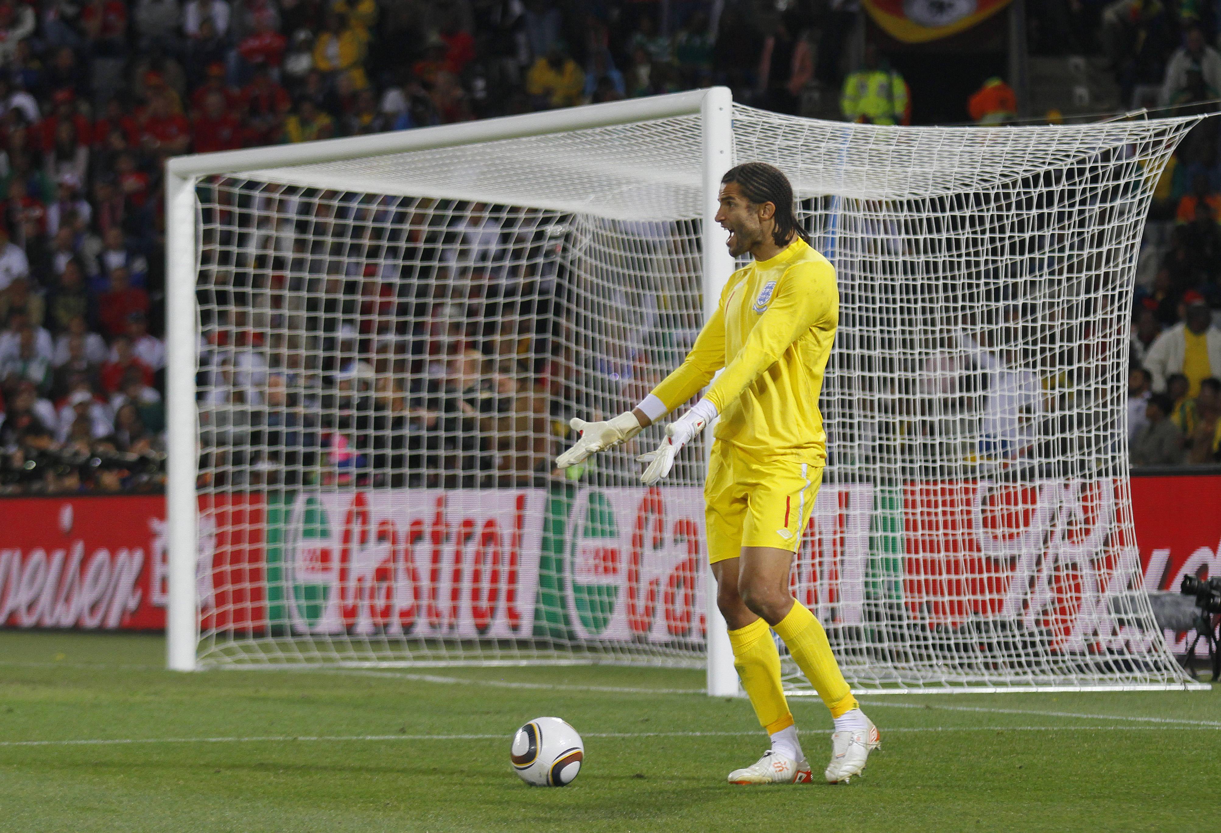 David James, Inglaterra, guarda-redes, 39 anos e 330 dias. Mundial 2010, Alemanha, 4-Inglaterra, 1. Foto IMAGO