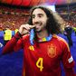 Cucurella deixa recado a Gary Neville: «Fomos até ao fim...»