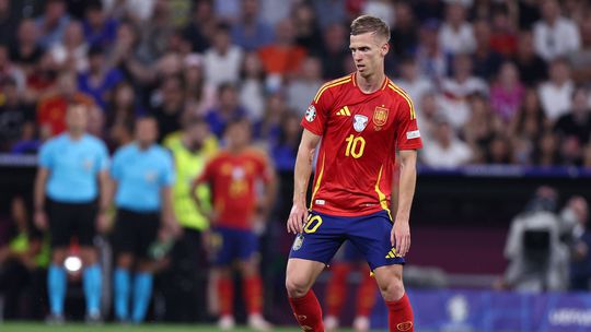 Barcelona inscreve (finalmente) Dani Olmo na La Liga