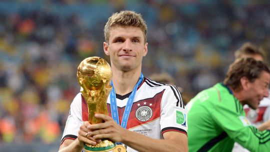 Muller despede-se da seleção alemã: «Vivi momentos inesquecíveis»