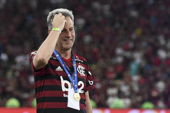 Flamengo interessado em parceria com o Leixões