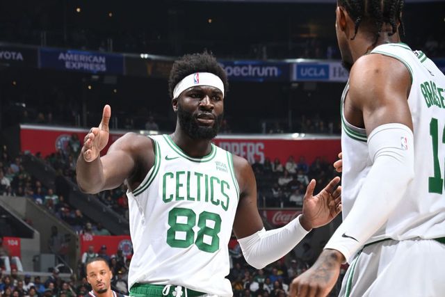 Neemias com festa de aniversário estragada