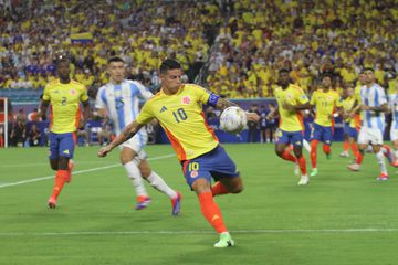 Copa América: James Rodríguez MVP, Dibu Martínez melhor guarda-redes (todos os vencedores)