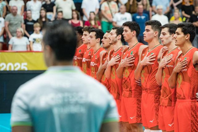 Seleção Nacional de voleibol vai participar pela terceira vez num Mundial. FPV