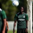 Faye foi testado nos dois primeiros jogos como lateral direito - Foto: SPORTING CP