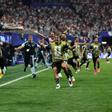 O êxtase dos jogadores no momento em que a Argentina fez o 2-1 - Foto: IMAGO