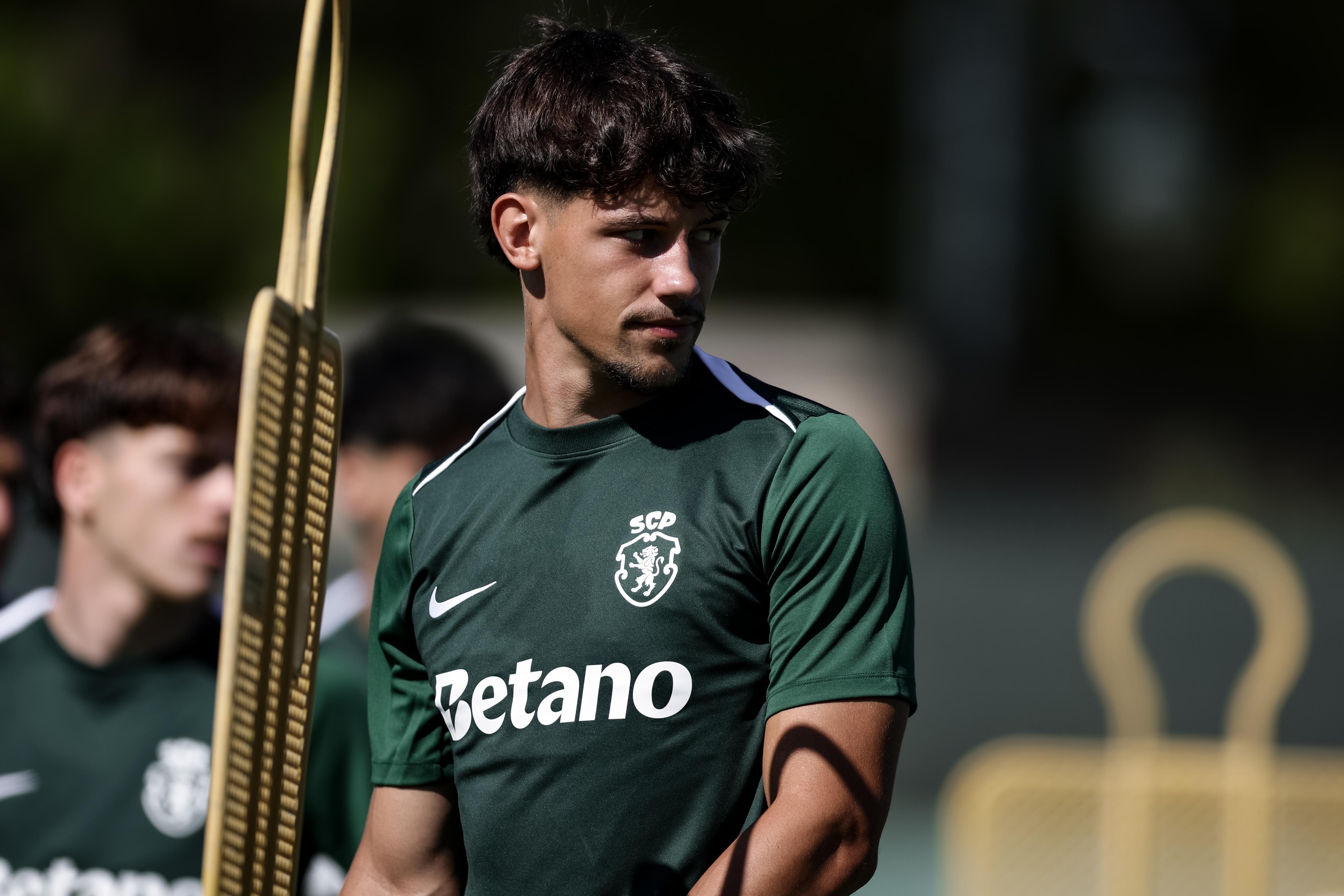 Rafael Nel, na ausência de Suárez, continua a merecer a confiança de Rui Borges para o ataque - Foto: SPORTING CP