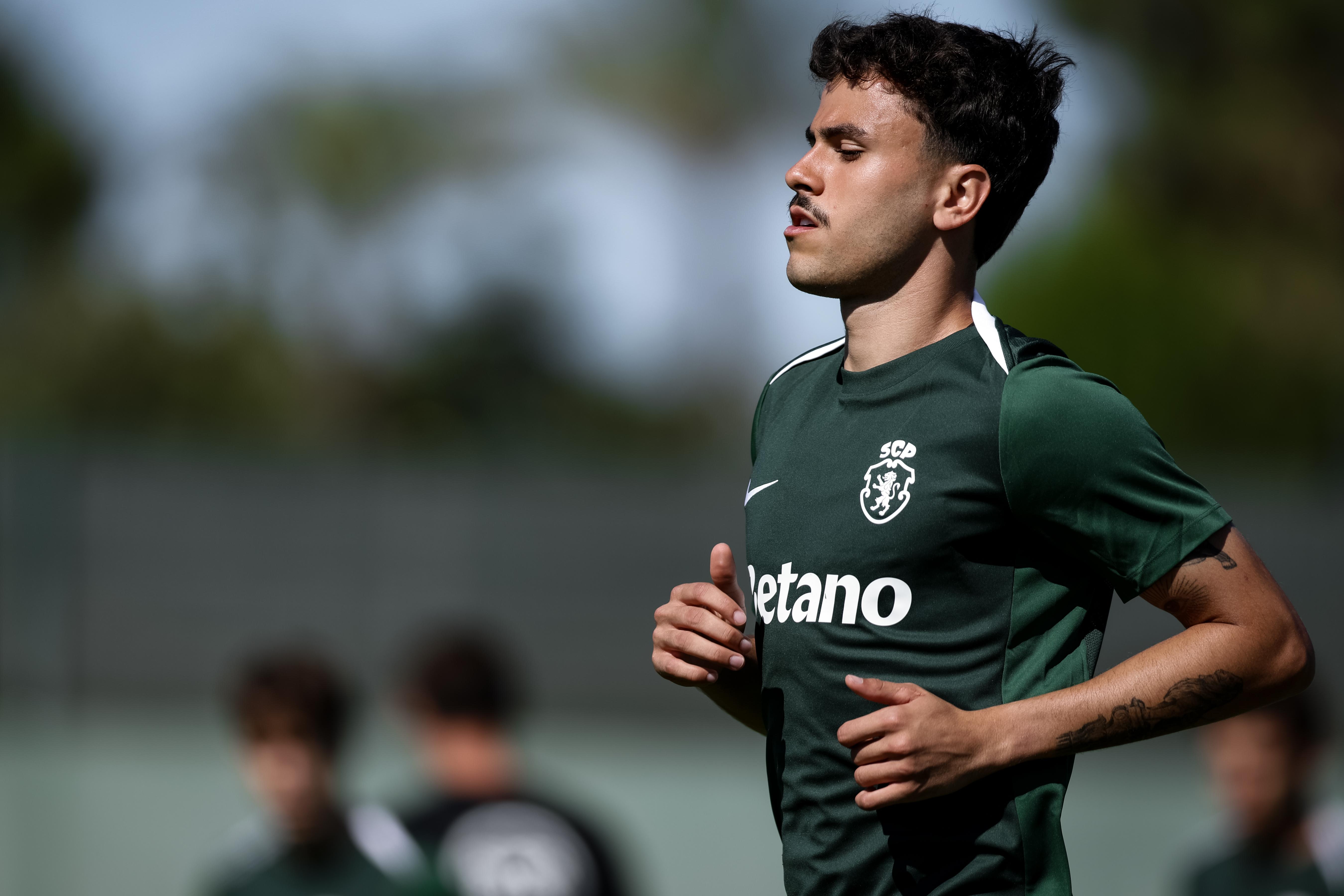 Pedro Lima, um dos reforços leoninos, ainda não esteve espaço para se mostrar - Foto: SPORTING CP