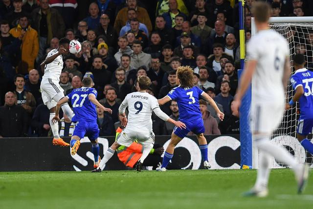 Leicester e Leeds United encontraram-se pela última vez no Championship em 2023/24