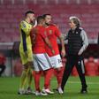 Jorge Jesus, Gilberto, Seferovic e Helton Leite em 2020 - Foto: A BOLA