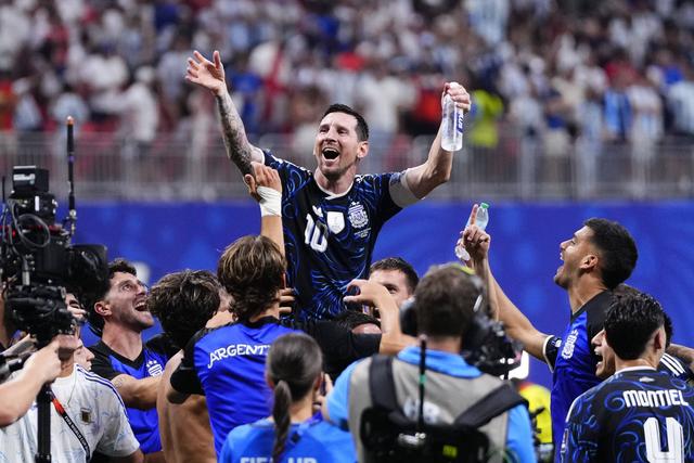 Lionel Messi (IMAGO)