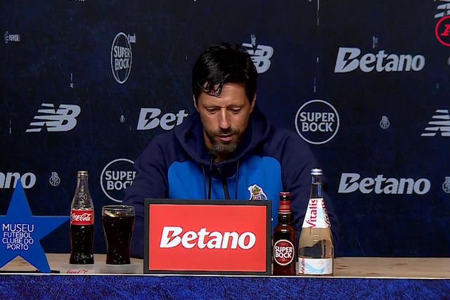 A reação de Vítor Bruno à venda de Evanilson