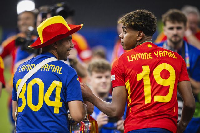 As primeiras palavras do pai de Lamine Yamal após ter sido esfaqueado