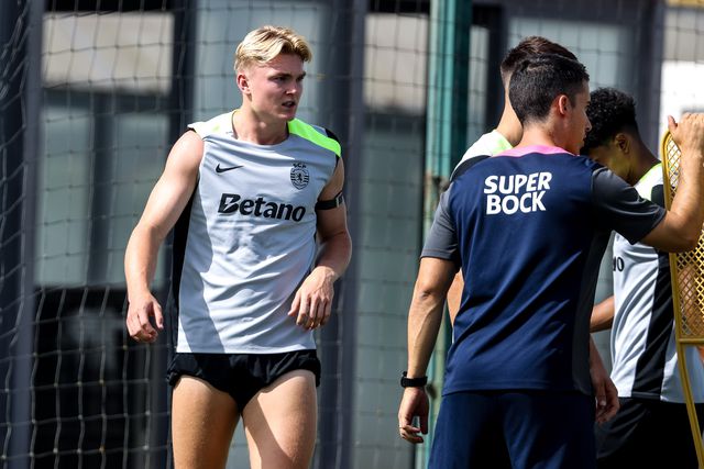 Harder tem forte concorrência na luta pela titularidade com a chegada de Luis Suárez a Alvalade