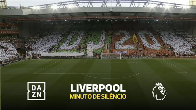Que arrepio! O minuto de silêncio em Anfield a lembrar Diogo Jota