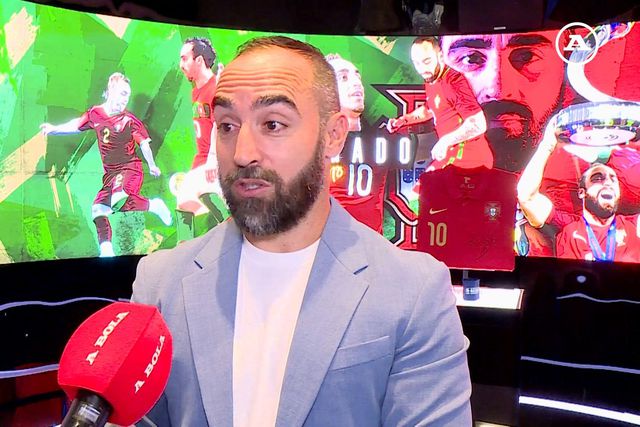 Ricardinho passa a funcionário da FPF