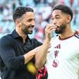 Só três jogadores do Man Utd não foram abraçar Amorim... e um surpreende