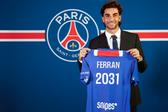 Ferrán Torres trocou o Barcelona pelo PSG a troco de 50 milhões de euros - Foto: PSG