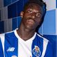 Tcherno Jamanca, jovem avançado de 17 anos, renovou por três temporadas - Foto: FC PORTO