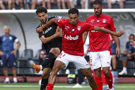 Académico de Viseu-Santa Clara: Paciência dá o primeiro triunfo dos açorianos na Liga 