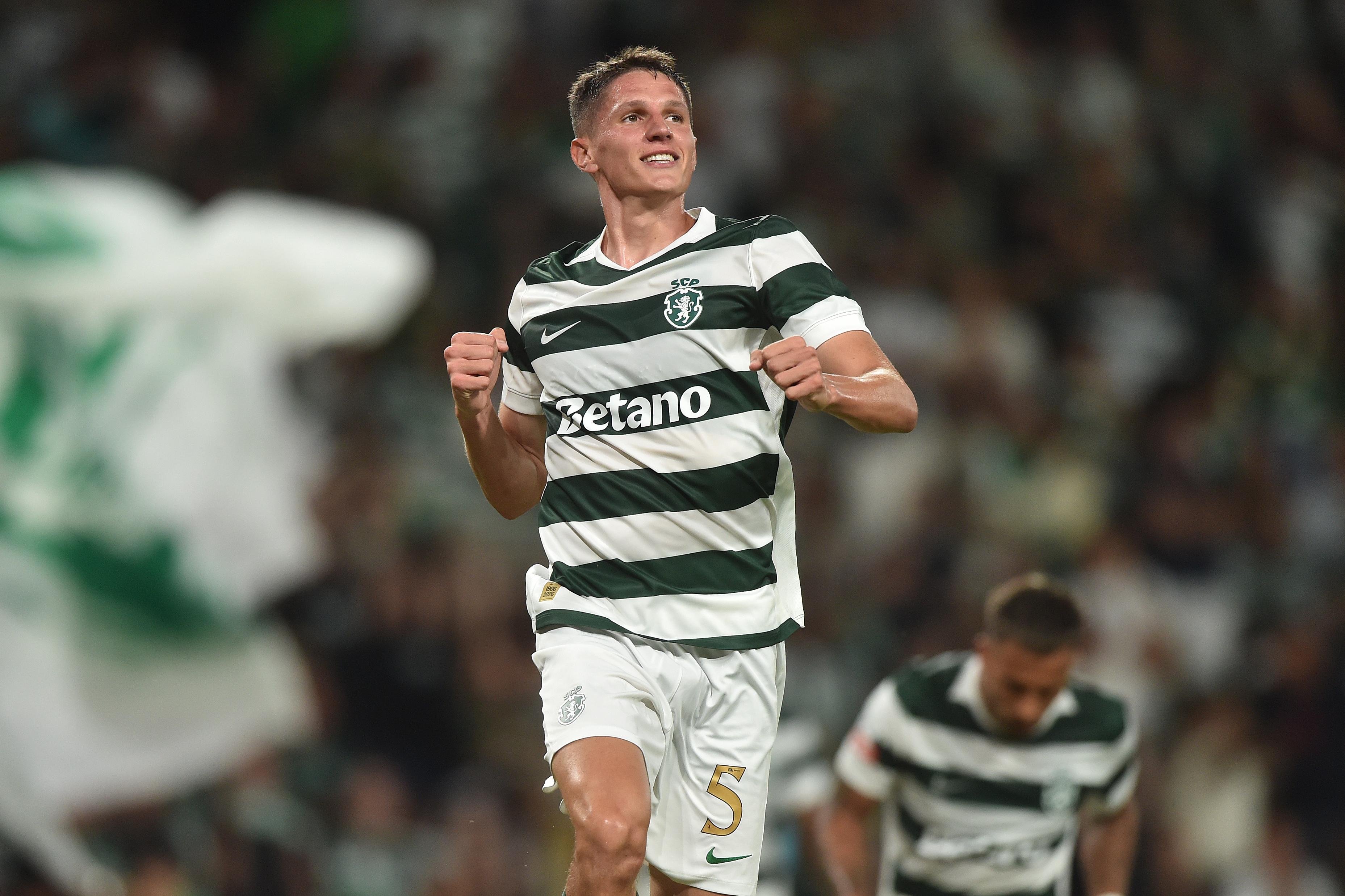 Altimira festeja golo marcado no jogo entre o Sporting e o V. Guimarães - Foto: Miguel Nunes