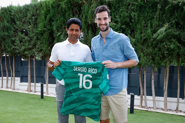Presidente do PSG visita Sergio Rico após acidente