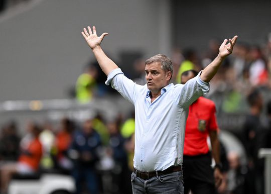 Diego Aguirre só durou cinco jogos no banco do Santos