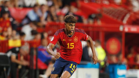 Lamine Yamal, o menino que está a deixar louco o mundo do futebol