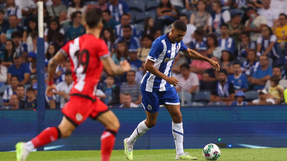 FC Porto: David Carmo e Iván Jaime no onze, Taremi no banco