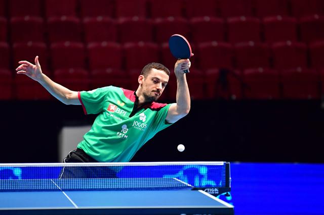 Ténis de mesa: Marcos Freitas segue em frente no China Smash