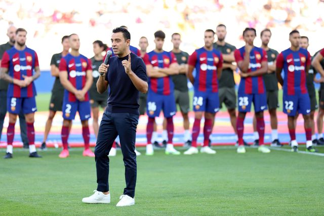 Maior vigilância aos jogadores do Barcelona com chegada de Deco