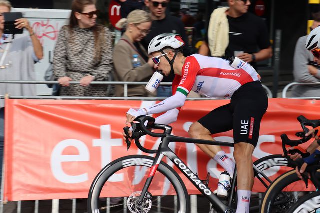Portugueses azarados no Europeu de estrada