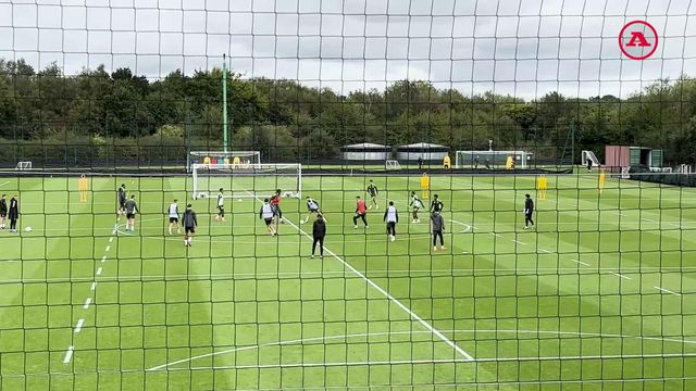 Aston Villa: trabalho de ataque posicional orientado por Unai Emery