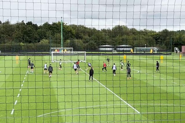 Aston Villa: trabalho de ataque posicional orientado por Unai Emery