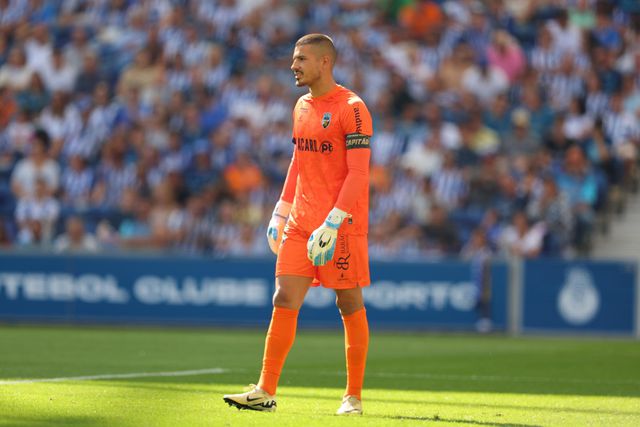 Os destaques do Farense: Ricardo Velho parecia um muro!