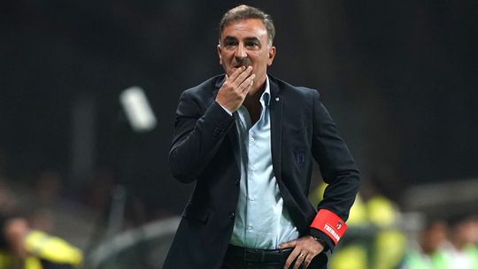 Carlos Carvalhal: «Entrada na segunda parte custou-nos caríssimo»