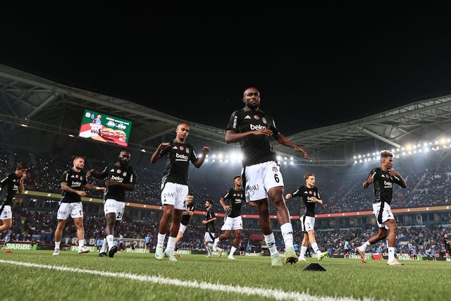 Besiktas empata na estreia de João Mário com golo de Gedson Fernandes