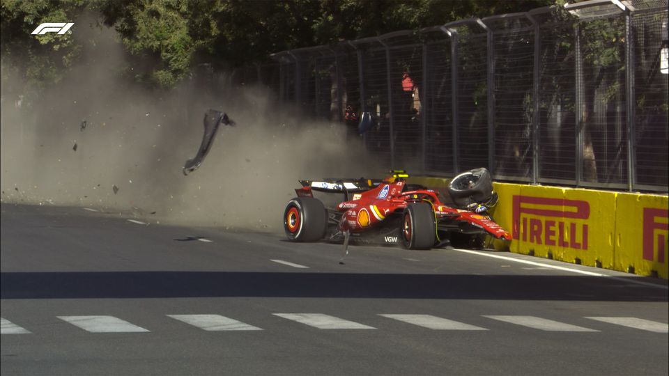 Vídeo: o violento acidente que tirou Pérez e Sainz do GP do Azerbaijão