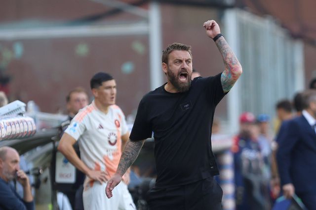 Totti: «Espero que De Rossi não se torne num para-raios como Mourinho»