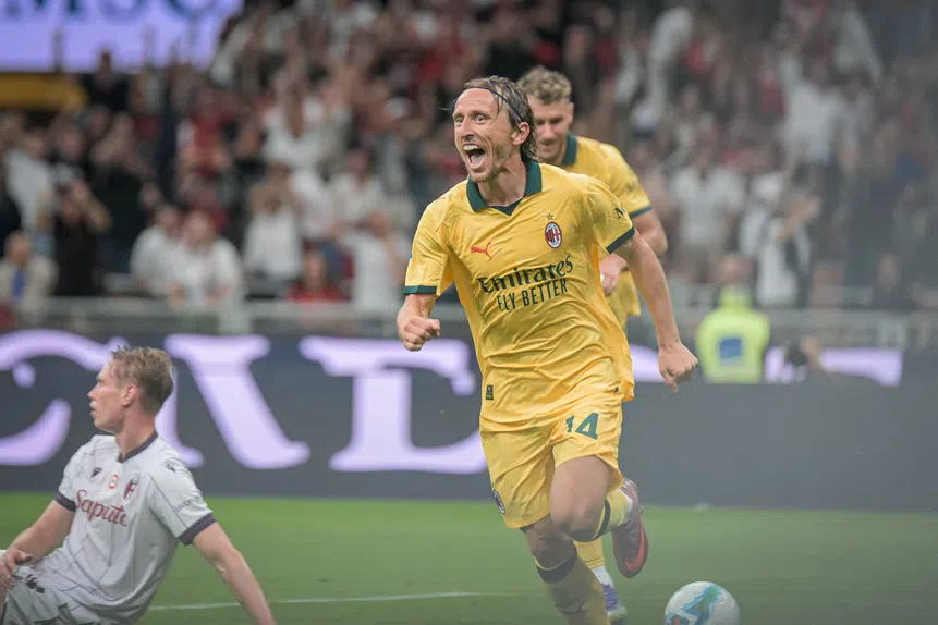 Modric! Quarentão faz história no Milan